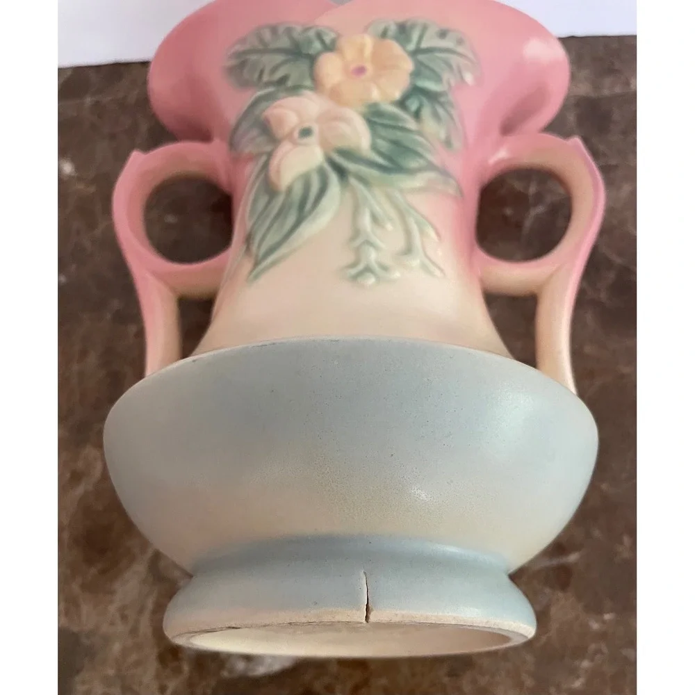 Hull Pottery hull art